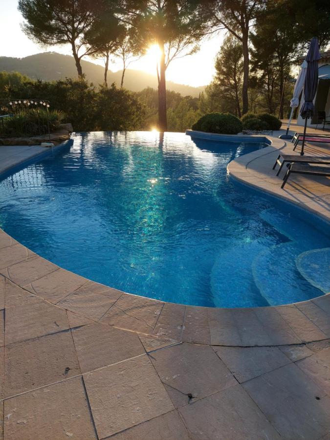 Une Pause En Provence Le Beausset Exterior foto
